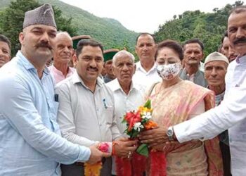 जिला प्रभारी लक्ष्मी राणा ने नैनबाग में ली मेनिफेस्टो कमेटी की बैठक