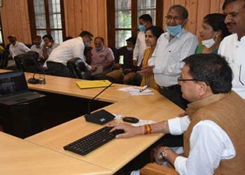 मुख्यमंत्री ने किया अनुसूचित जाति आयोग की वेबसाइट का विमोचन