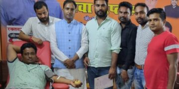 भाजयुमो टिहरी द्वारा मुनिकीरेती लगा ब्लड डोनेशन कैम्प