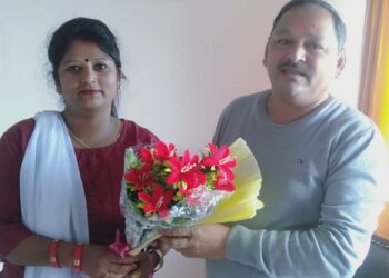 उत्तराखंड अनुसूचित जाति आयोग के उपाध्यक्ष पीसी गोरखा ने ली अधिकारियों की बैठक