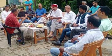 विदेश से आई टीम ने किया घनसाली विधानसभा के विकास का रियलिटी चेक