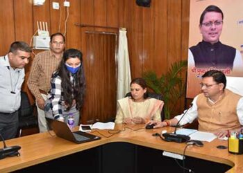 मुख्यमंत्री ने आंगनवाड़ी कर्मियों के खाते में भेजी धनराशि