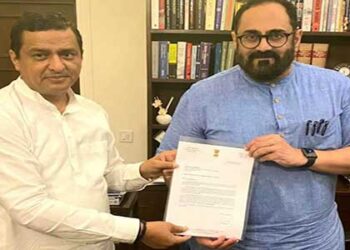 रंग ला रहे अनिल बलूनी जी के प्रयास, अब दूरस्थ गांव में भी चेलेगा हाईस्पीड इंटरनेट