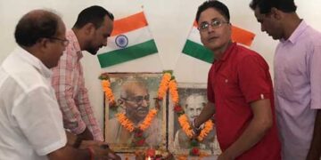 शंकरपाल सजवाण व दर्शनलाल आर्य ने घनसाली में याद किए महात्मा गांधी