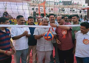 खेल बनाते हैं बच्चों को अनुशासित: सुबोध उनियाल