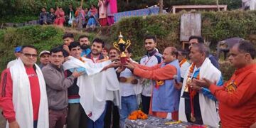 राजकीय इंटर कालेज ठेला में खेल महाकुंभ का समापन