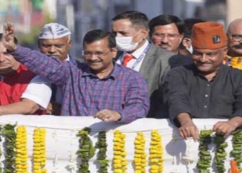 भगवान श्री राम से फ्री में मिलाएंगे केजरीवाल