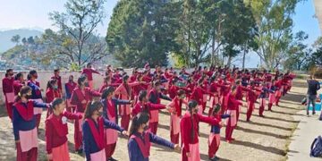 राजकीय इंटर कॉलेज हिंडोलाखाल में छात्राओं को आत्मरक्षा प्रशिक्षण