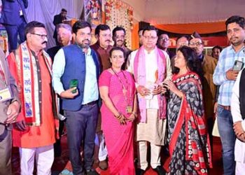 उत्तराखंड महोत्सव को और अधिक भव्य  बनाने 21 लाख देने की घोषणा
