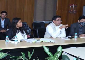 निशुल्क तैयार करें मतदाताओं के फोटो पहचान पत्र