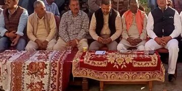 भेटी की पांडव लीला में बलबीर सिंह नेगी, राकेश राणा, धनीलाल शाह ने लिया आशीर्वाद