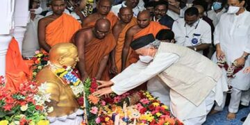 राज्यपाल भगतसिंह कोश्यारी जी ने दी डॉ. बाबासाहेब को श्रद्धांजलि