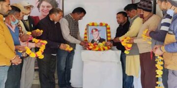 सीडीएस बिपिन रावत सहित देश के योद्धाओं को जिला कांग्रेस कमेटी टिहरी ने दी श्रद्धांजलि