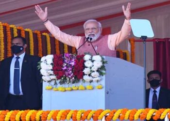 गढ़वाली में बोले मोदी, सभी दाना स्याणों, दीदी भुलीयों तें प्रणाम