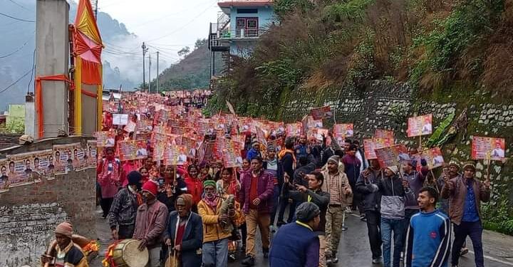 भाजपा के तीन दावेदारों के शक्ति प्रदर्शन में बदली घनसाली की संकल्प रैली