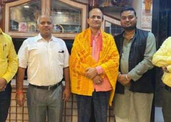 ‘ज्योतिष’ को पाठ्यक्रम में करें शामिल