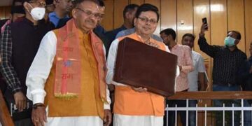 गरीबों को साल में नि:शुल्क तीन गैस सिलेंडर देगी उत्तराखंड सरकार