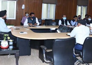 सिंगल यूज प्लास्टिक के प्रयोग को रोकने के निर्देश