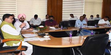 चारधाम यात्रा मार्गों पर लगाएं उच्च गुणवत्ता के 500 वाटर एटीएम : धामी