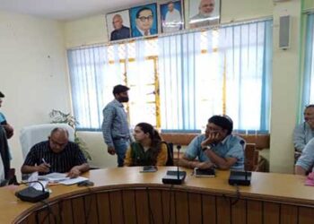 नई टिहरी जनता दर्शन में सुनी गई कई समस्याएं