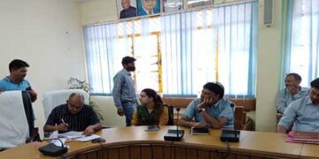 नई टिहरी जनता दर्शन में सुनी गई कई समस्याएं