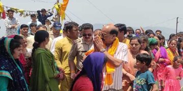 घंटाकर्ण संस्कृति मेले में उमड़ी श्रद्धालुओं की भीड़