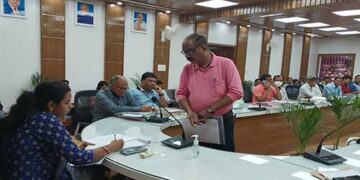 टिहरी जनपद में जनता दरबार कार्यक्रम में हो रहा शिकायतों का समाधान