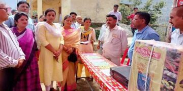 सरकार की योजनाओं का लाभ उठाएं लोग : ब्लॉक प्रमुख जाखणीधार