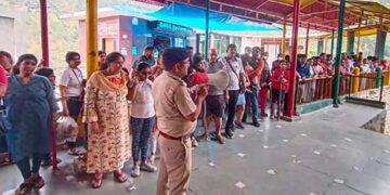 ‘नशीले पदार्थों को ना, जिंदगी को हाँ’ टिहरी पुलिस का जागरूकता अभियान जोरों पर