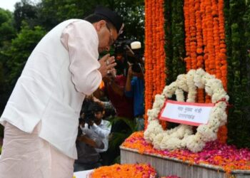 कारगिल विजय दिवस पर मुख्यमंत्री ने दी शहीदों को श्रद्धांजलि