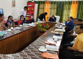 विद्यालयों में सीखने के प्रतिफल पर आधारित शिक्षण पर दें जोर : CDO