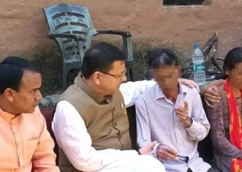 मुख्यमंत्री ने की अंकिता भंडारी के परिजनों से मुलाकात