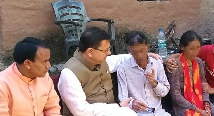 मुख्यमंत्री ने की अंकिता भंडारी के परिजनों से मुलाकात
