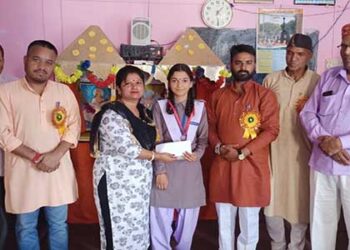 सरस्वती विद्या मंदिर इंटर कॉलेज में हुई विज्ञान प्रदर्शनी