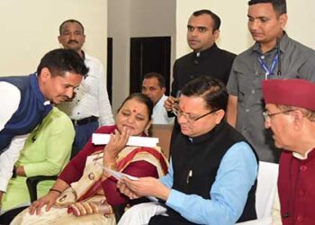 CM ने जिला पंचायत, क्षेत्र पंचायत सदस्य, ग्राम प्रधानों से किया संवाद