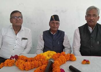 पूर्व CM त्रिवेंद्र रावत ने गुजरात में किया चारधाम मंदिर का लोकार्पण