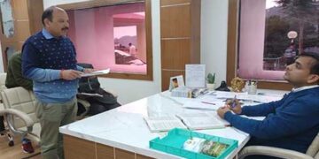 हनुमान मंदिर में हैंडपंप, मंज्याड़ी में क्षतिग्रस्त सिंचाई नहर के निर्माण की मांग