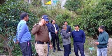 सेमल्थ में DM ने मुकुन्द गार्डन का किया निरीक्षण