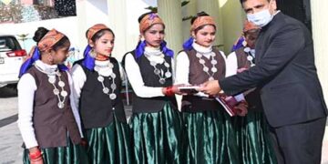 जनपद टिहरी में हर्षोल्लास से मना गणतंत्र दिवस