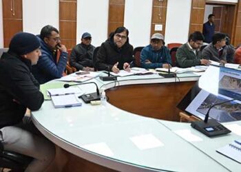 नाबालिग के वाहन चलाने पर अभिभावक को होगी जेल