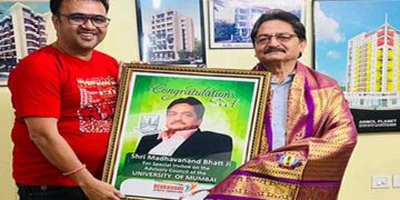 देवभूमि स्पोर्ट्स फाउंडेशन ने किया श्री माधवानंद भट्ट जी का सत्कार