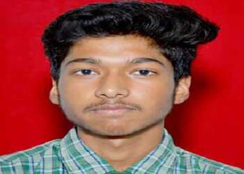 बोर्ड परीक्षा में हिमालयन इंग्लिश स्कूल के विद्यार्थियों का परचम