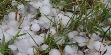 घनसाली के हिंदाव-11 गांव में ओलावृष्टि