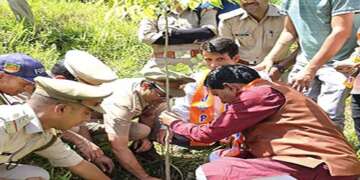 विधायक शक्ति लाल शाह ने सिल्यारा, पोंली में किया वृक्षारोपण