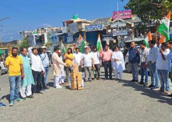 राहुल गांधी के खिलाफ बीजेपी की अभद्र टिप्पणी के खिलाफ कांग्रेस का गुस्सा फूटा