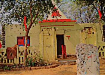 पौराणिक कलीजर नाथ मंदिर के जीर्णोद्धार के लिए बढ़े मदद के हाथ