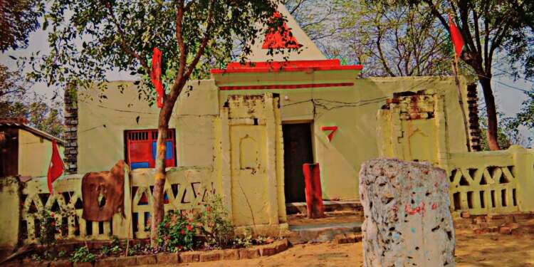 पौराणिक कलीजर नाथ मंदिर के जीर्णोद्धार के लिए बढ़े मदद के हाथ