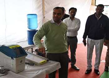 टिहरी में चुनाव अधिकारियों को सिखाए गए निर्वाचन प्रक्रिया के गुर