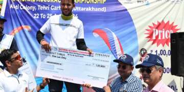 प्रतियोगिता में  नेशनल पैराग्लाईडिंग एक्यूरेसी चौंपियनशि में हिमाचल प्रदेश के सुशांत ठाकुर ने किया प्रथम स्थान प्राप्त