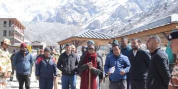 मुख्य सचिव श्रीमती राधा रतूड़ी ने लिया केदारनाथ में यात्रा व्यवस्थाओं का जायजा, 10 मई से खुल रहे हैं कपाट